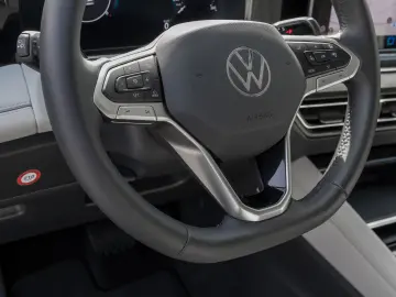 VW Tiguan 2.0 TDI DSG Elegance Standhzg AHK Matrix