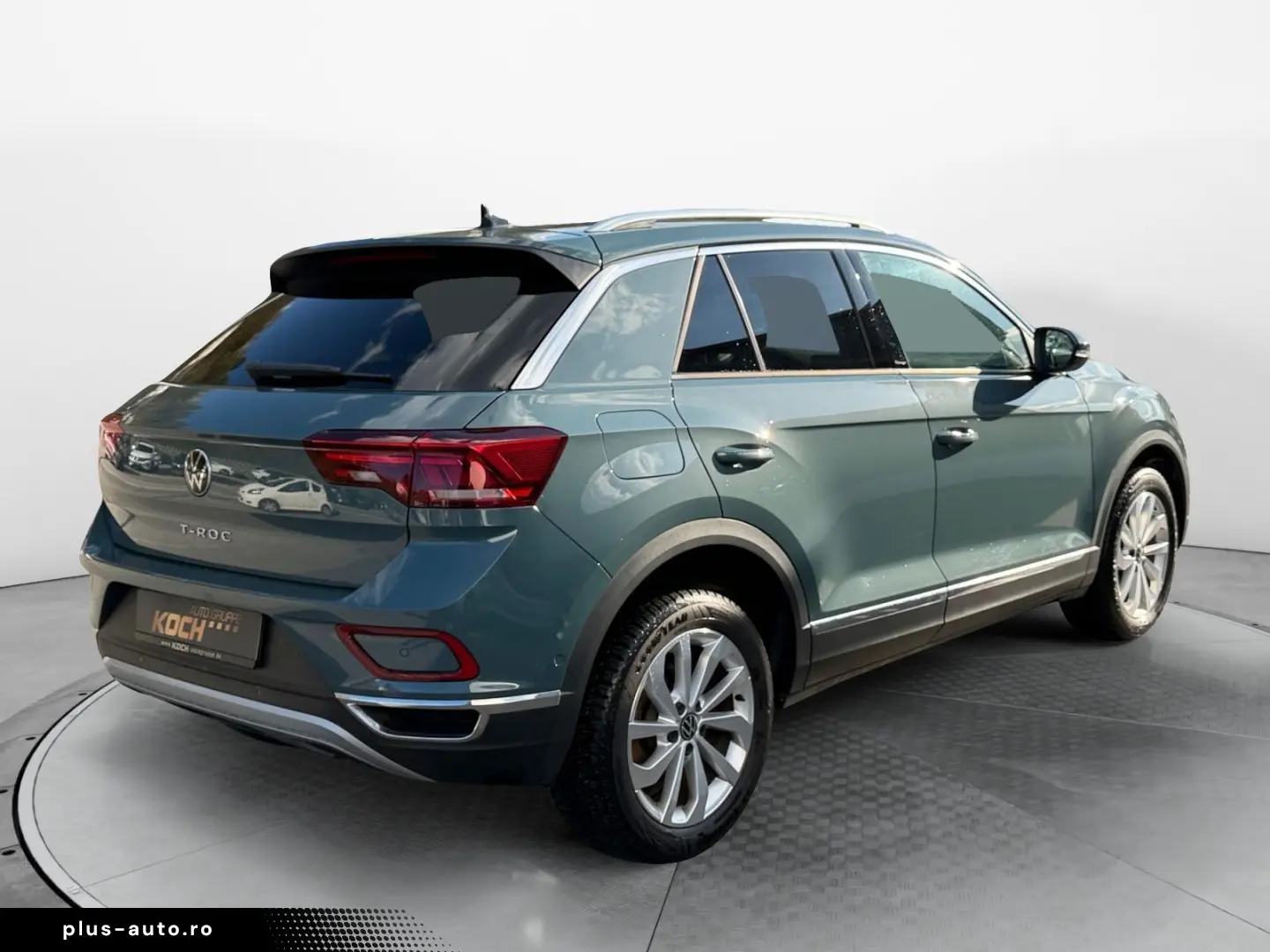 VW T-Roc 1.5TSI DSG Style LED AHK Pano Standheizung