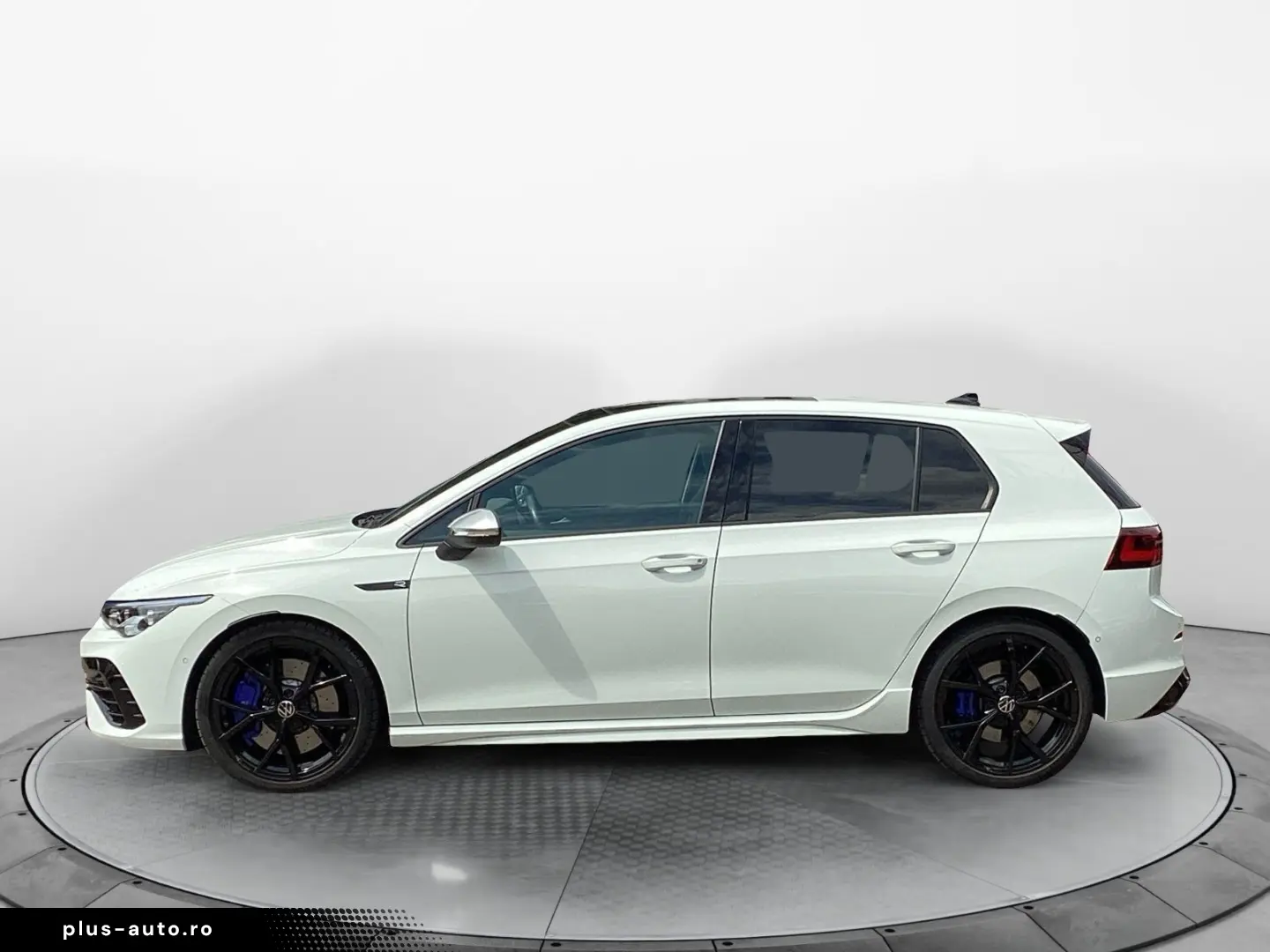 VW Golf VIII R 4M DSG Navi LED Pano HUD