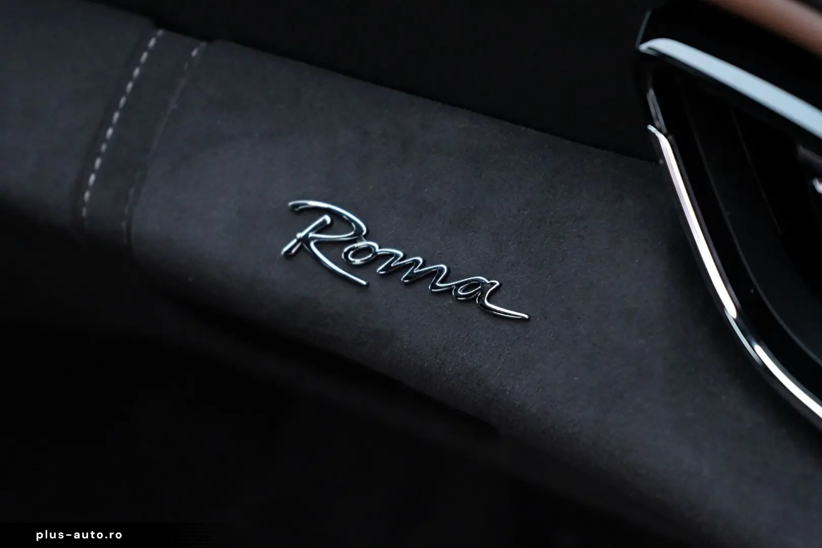 FERRARI Roma Magneride Carbon Cam QuiltedStyle 20  TOP
