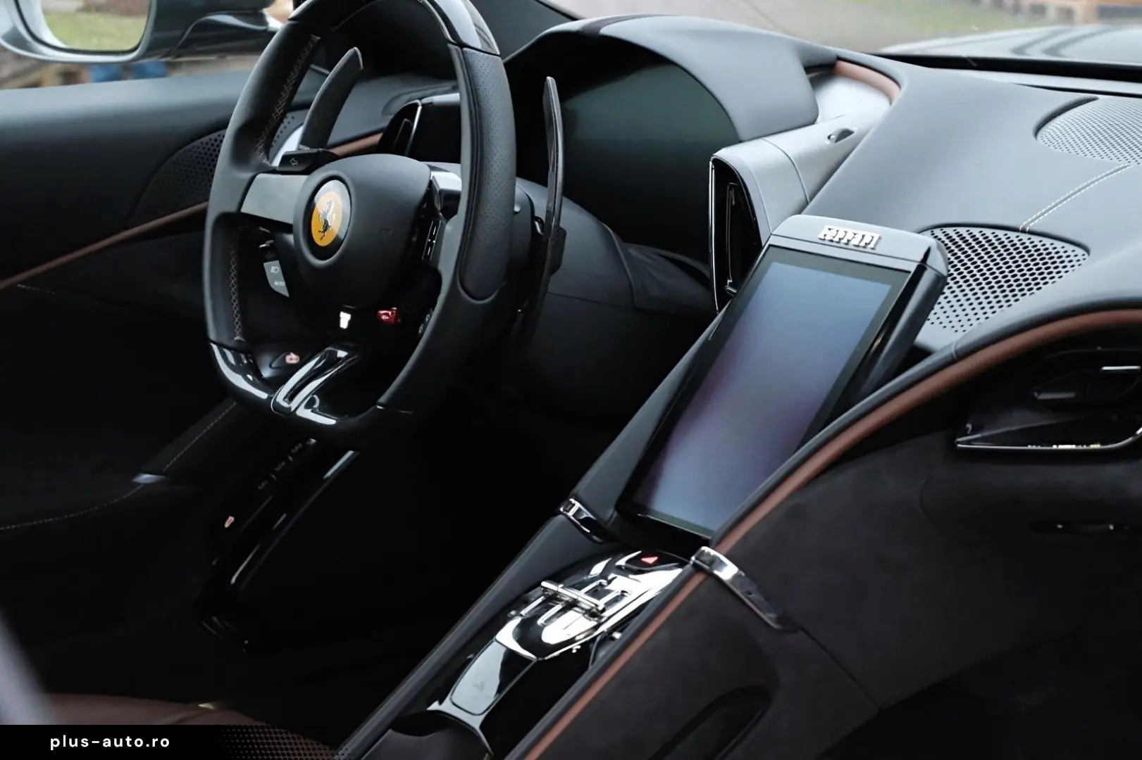 FERRARI Roma Magneride Carbon Cam QuiltedStyle 20  TOP