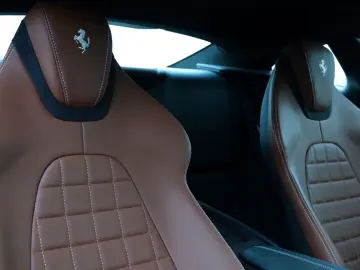 FERRARI Roma Magneride Carbon Cam QuiltedStyle 20  TOP