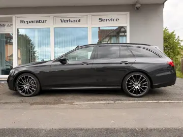 MERCEDES-BENZ E 400d T 4M AMG  Night ABC HUD Sound S…