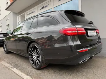 MERCEDES-BENZ E 400d T 4M AMG  Night ABC HUD Sound S…