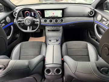 MERCEDES-BENZ E 400d T 4M AMG  Night ABC HUD Sound S…
