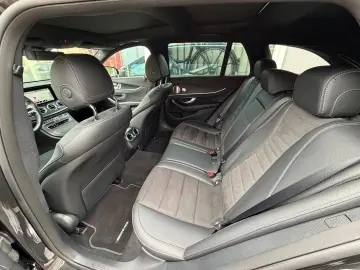 MERCEDES-BENZ E 400d T 4M AMG  Night ABC HUD Sound S…