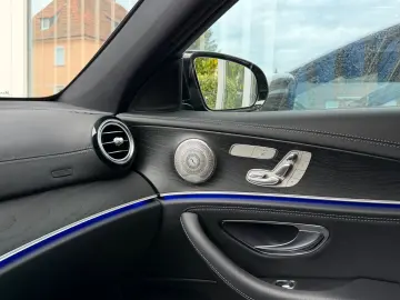 MERCEDES-BENZ E 400d T 4M AMG  Night ABC HUD Sound S…