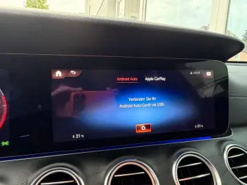 MERCEDES-BENZ E 400d T 4M AMG  Night ABC HUD Sound S…