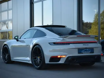 PORSCHE 911 TURBO 360-KAMERA BOSE LIFT PANO APPROVED