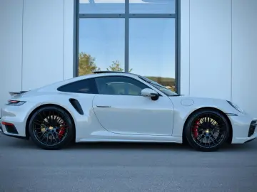 PORSCHE 911 TURBO 360-KAMERA BOSE LIFT PANO APPROVED