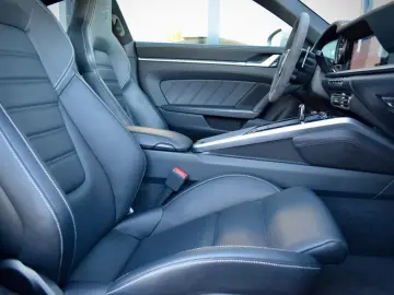 PORSCHE 911 TURBO 360-KAMERA BOSE LIFT PANO APPROVED