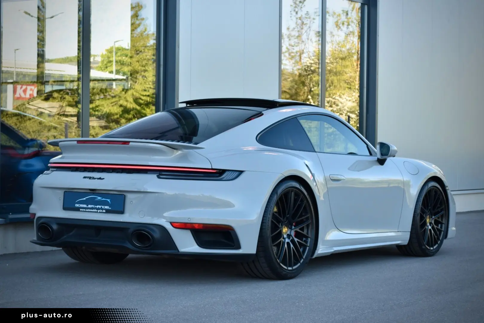 PORSCHE 911 TURBO 360-KAMERA BOSE LIFT PANO APPROVED