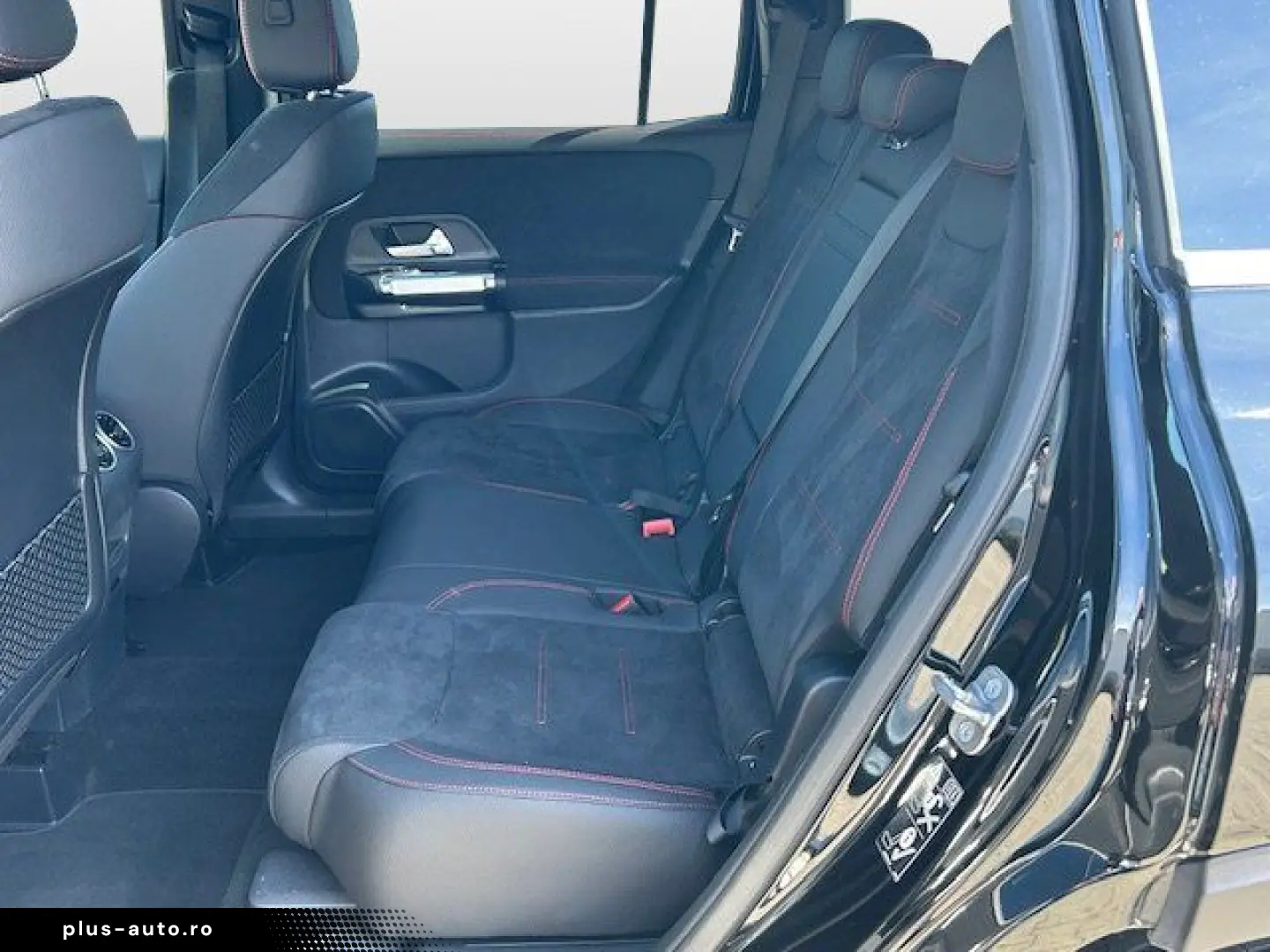 MERCEDES-BENZ GLB 200 d AMG Multibeam HANDS-FREE AHK Kamera