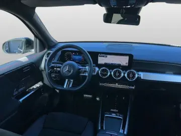 MERCEDES-BENZ GLB 200 d AMG Multibeam HANDS-FREE AHK Kamera