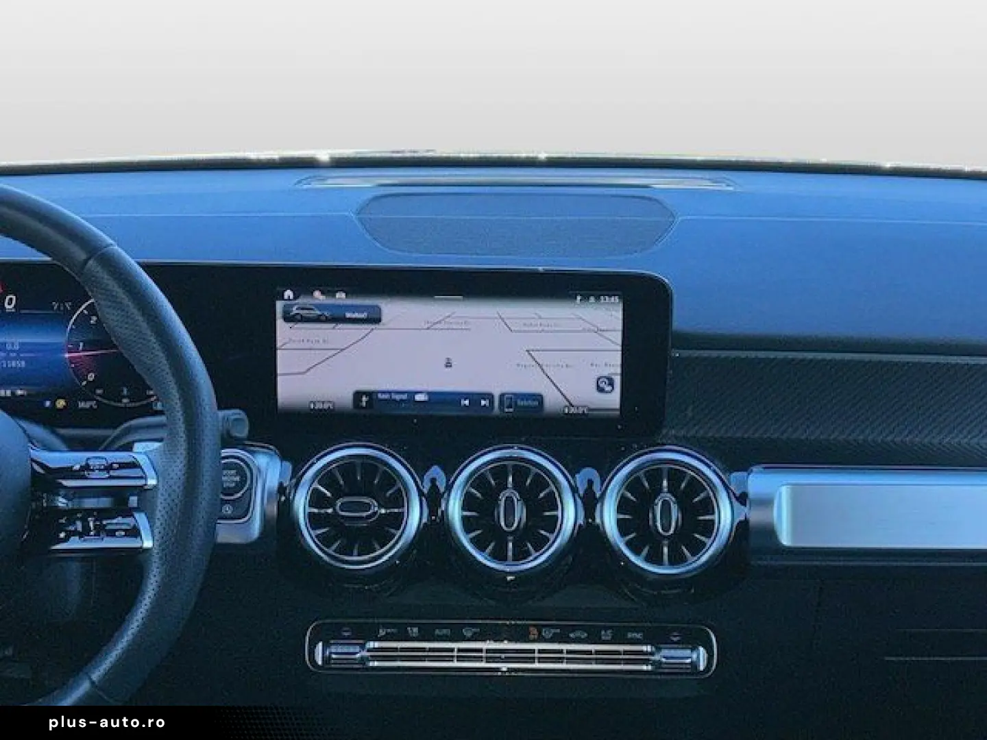 MERCEDES-BENZ GLB 200 d AMG Multibeam HANDS-FREE AHK Kamera