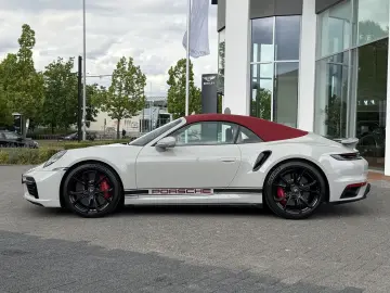 PORSCHE 911 Turbo S Cabriolet  Lift Leder-Exkl. Matrix