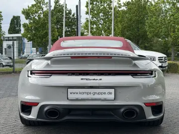 PORSCHE 911 Turbo S Cabriolet  Lift Leder-Exkl. Matrix