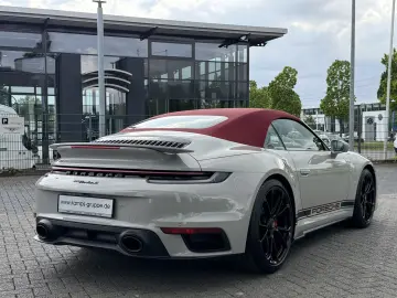 PORSCHE 911 Turbo S Cabriolet  Lift Leder-Exkl. Matrix