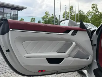PORSCHE 911 Turbo S Cabriolet  Lift Leder-Exkl. Matrix