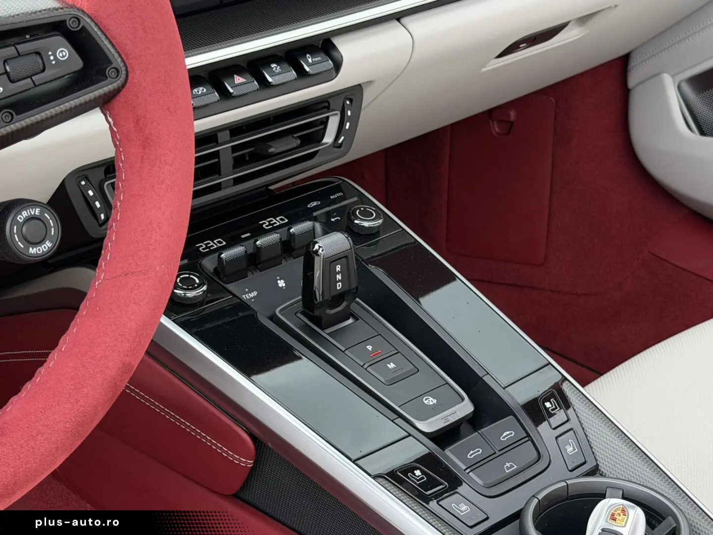 PORSCHE 911 Turbo S Cabriolet  Lift Leder-Exkl. Matrix