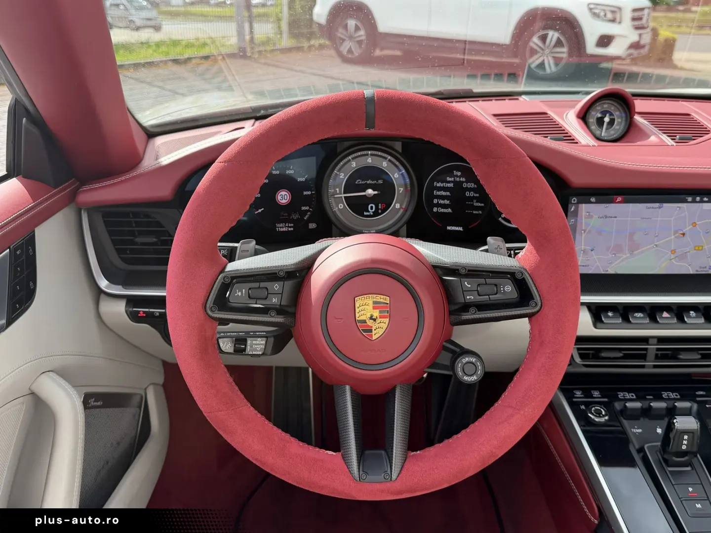 PORSCHE 911 Turbo S Cabriolet  Lift Leder-Exkl. Matrix