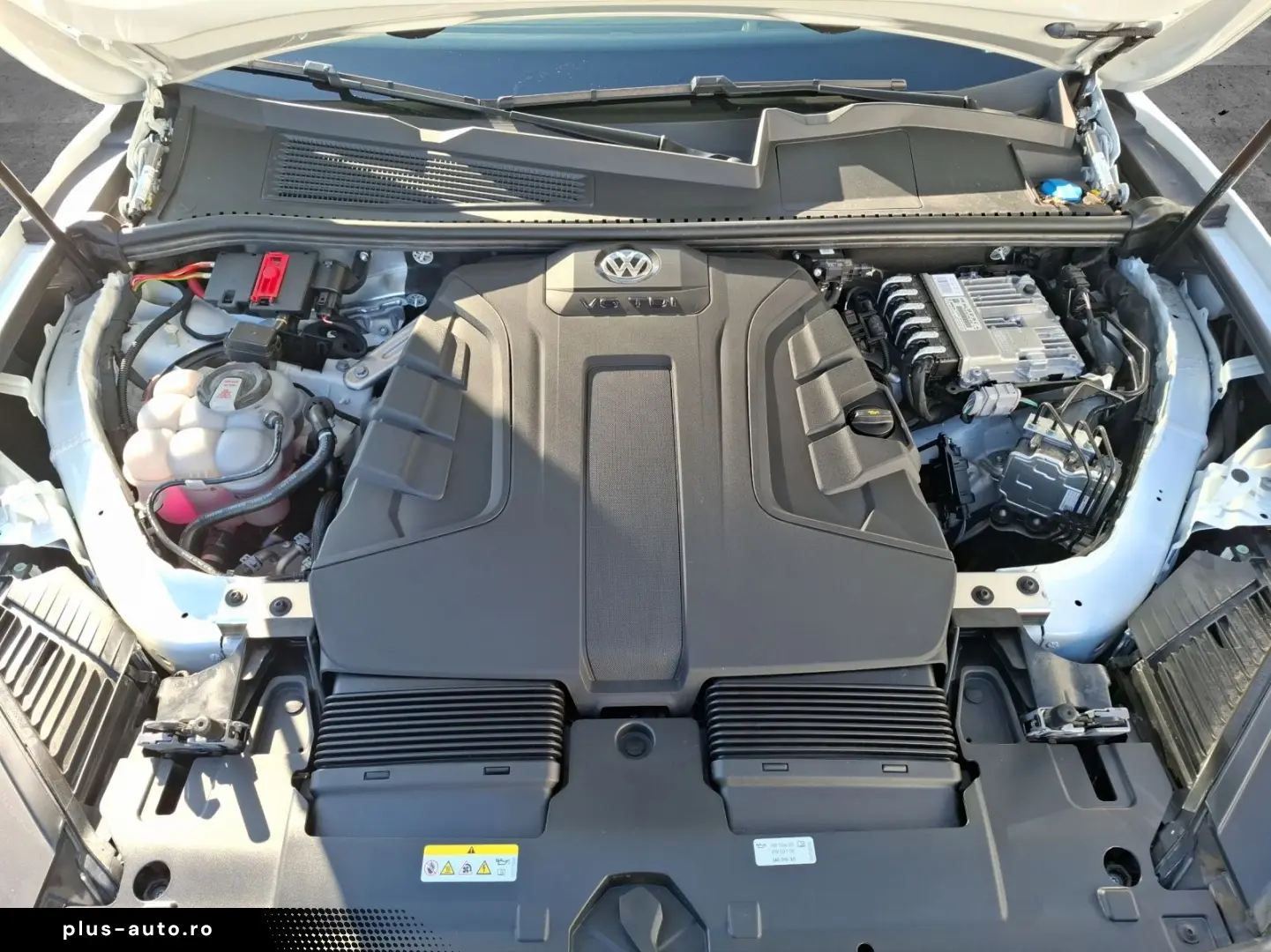 VW Touareg TDI Elegance Matrix Navi ACC AHK Luft 20