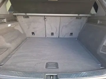 VW Touareg TDI Elegance Matrix Navi ACC AHK Luft 20