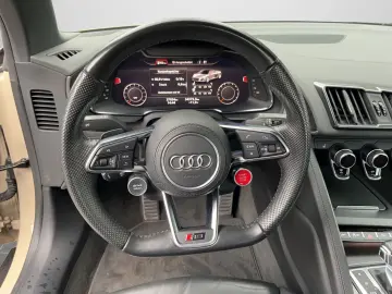 AUDI R8 Spyder 5.2 FSI quattro  LASER B&O NAPPA