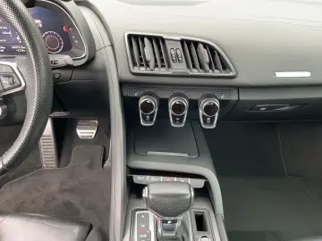 AUDI R8 Spyder 5.2 FSI quattro  LASER B&O NAPPA