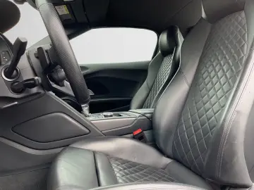 AUDI R8 Spyder 5.2 FSI quattro  LASER B&O NAPPA