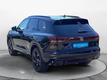 VW Touareg 3.0TDI R-Line Black Pano AHK Standh.Navi
