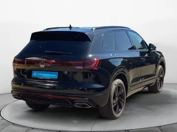 VW Touareg 3.0TDI R-Line Black Pano AHK Standh.Navi