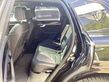 VW Touareg 3.0TDI R-Line Black Pano AHK Standh.Navi
