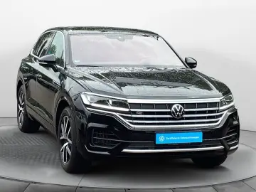 VW Touareg 3.0TSI R-Line 4M HUD Leder AHK Navi LED
