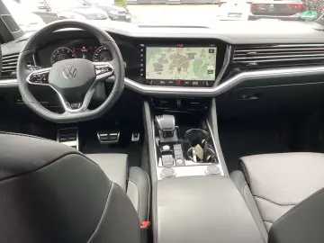 VW Touareg 3.0TSI R-Line 4M HUD Leder AHK Navi LED