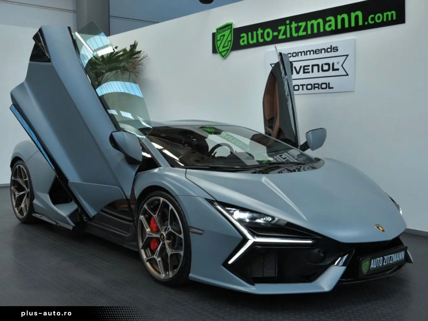 LAMBORGHINI Revuelto CARBON LIFT ADPERSONAM STYLE PASS.DISPL
