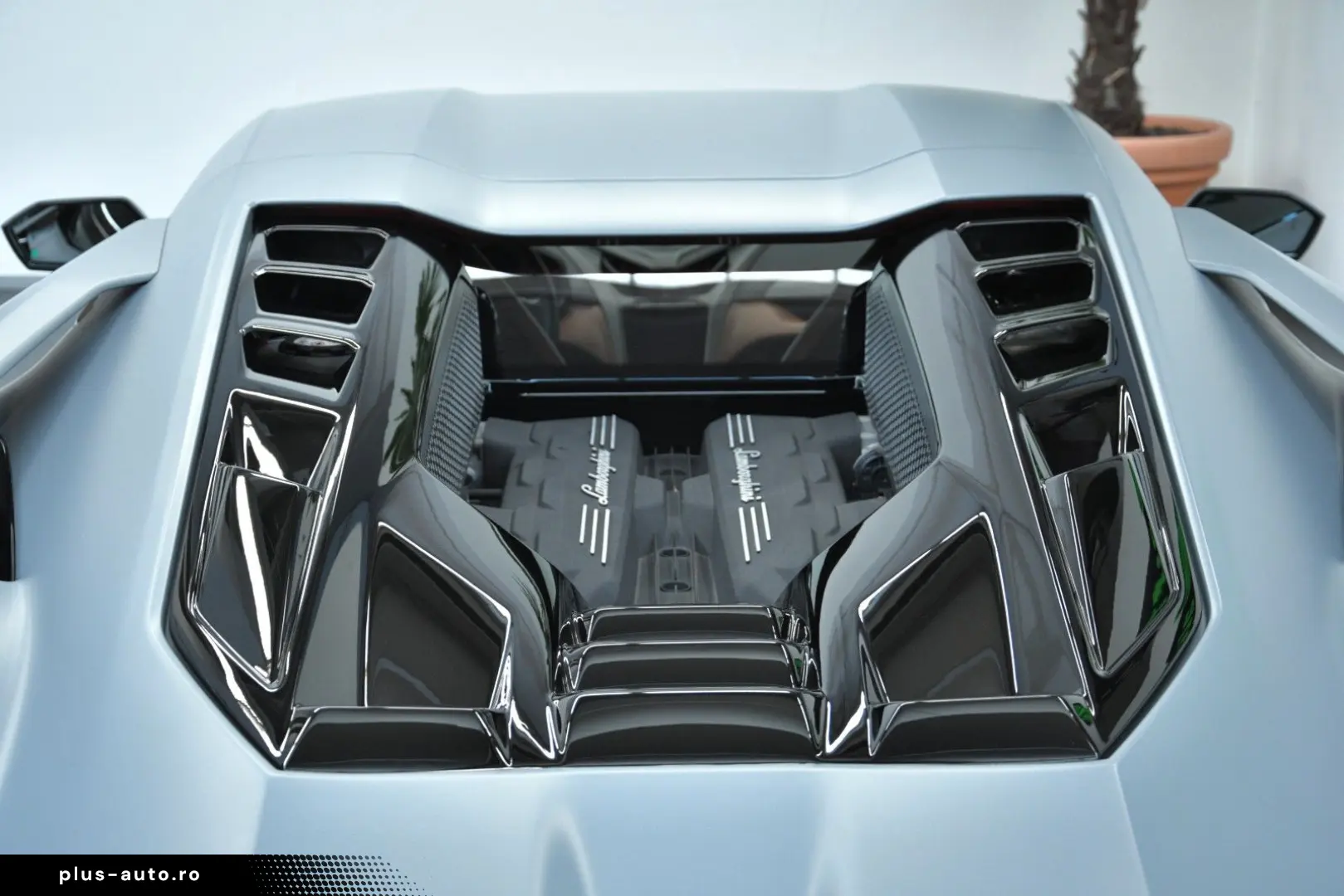 LAMBORGHINI Revuelto CARBON LIFT ADPERSONAM STYLE PASS.DISPL