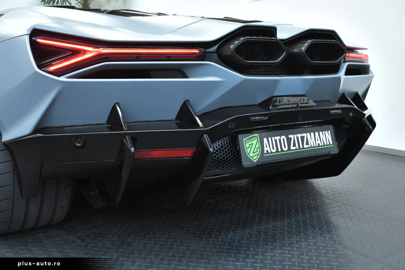 LAMBORGHINI Revuelto CARBON LIFT ADPERSONAM STYLE PASS.DISPL