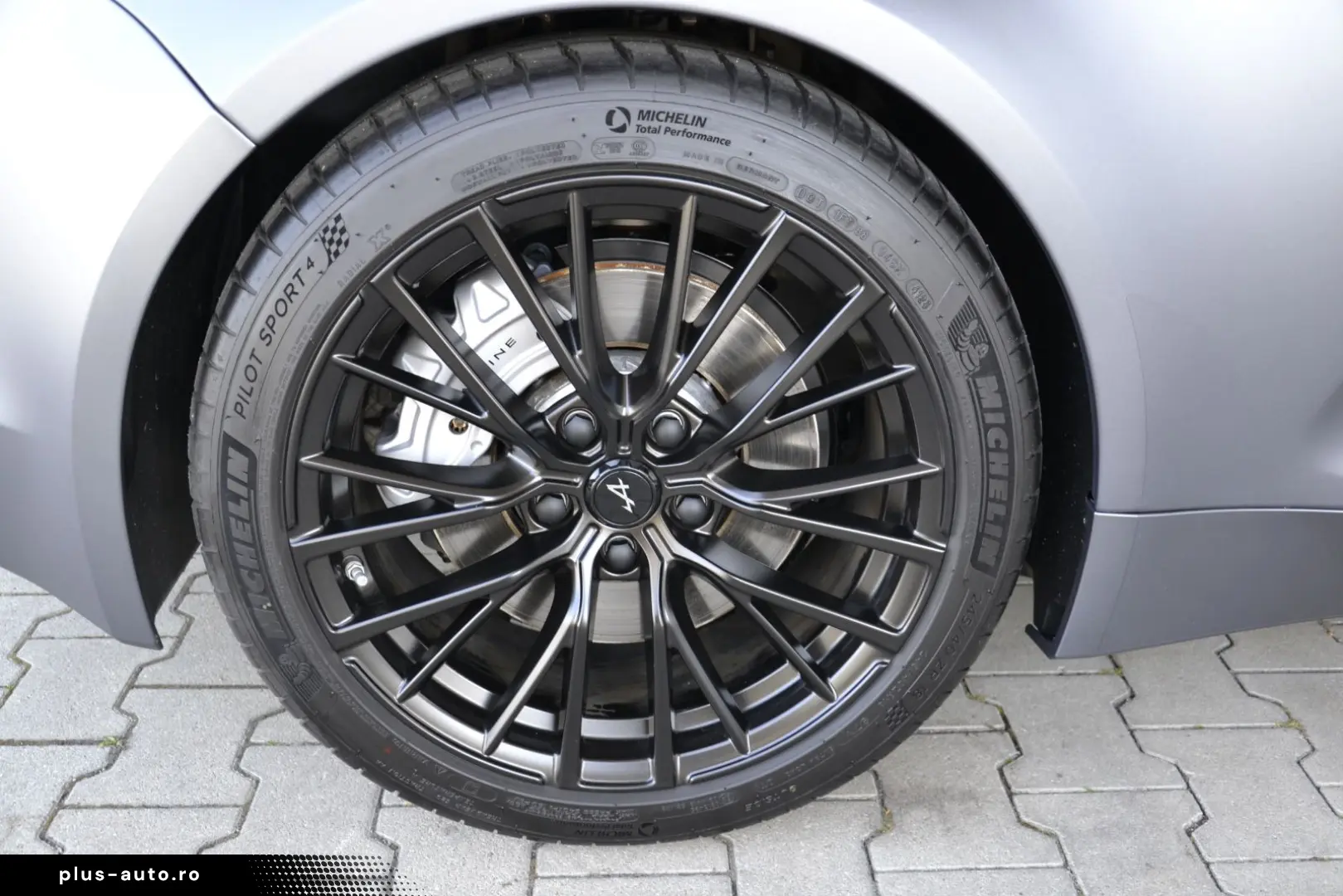 ALPINE A110 S Enstone Edition CAM CARBON