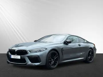 BMW M8 Competition Carbon innen&aussen Drivers HUD