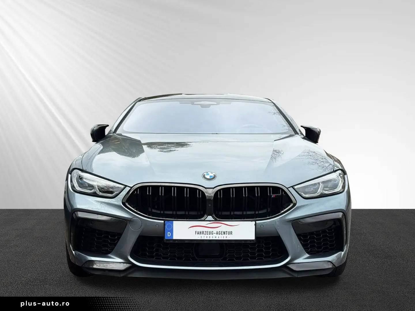 BMW M8 Competition Carbon innen&aussen Drivers HUD