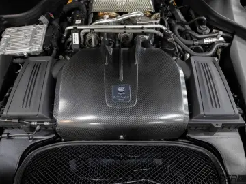 MERCEDES-BENZ AMG GT Black Series   Smaragdgrün