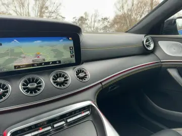 MERCEDES-BENZ GT 43 4M Pano Massage Distr KeyG V8Sty&hellip;