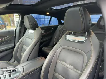 MERCEDES-BENZ GT 43 4M Pano Massage Distr KeyG V8Sty&hellip;