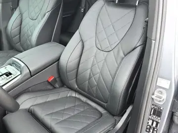 BMW X5  xDrive30d M Sport AHK HEAD-UP PANO H&K