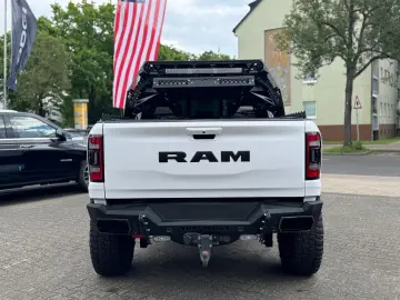 DODGE RAM 1500 6.2l V8 TRX   LPG   NAP Klappenauspuff