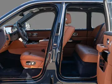 ROLLS ROYCE Cullinan