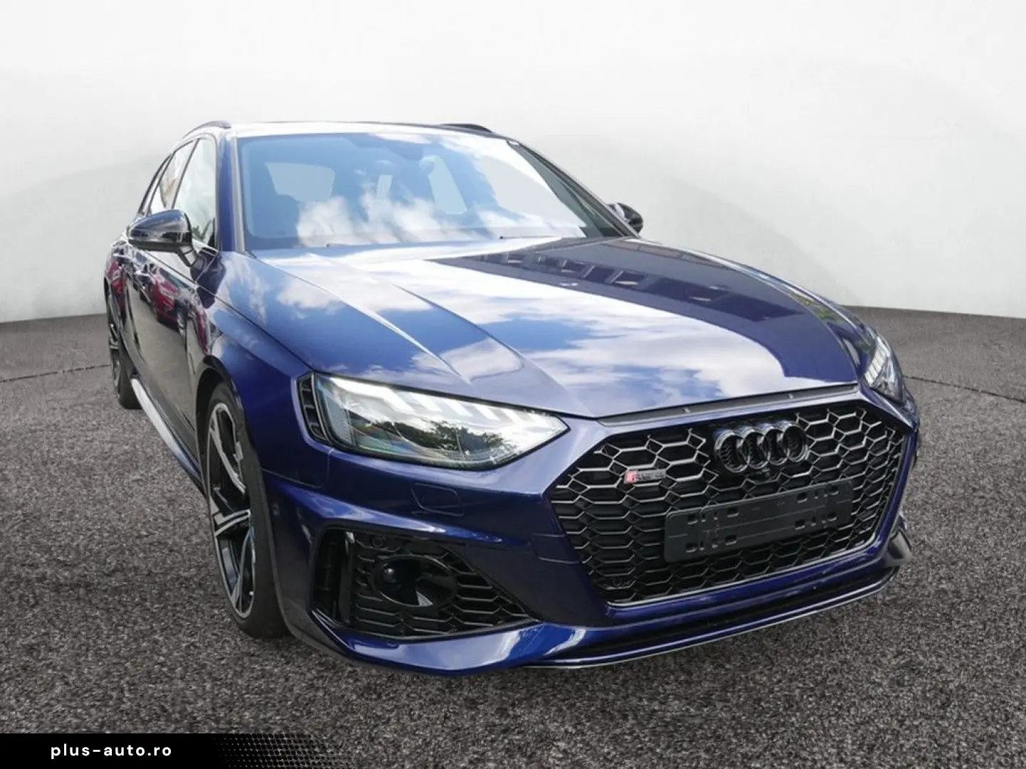 AUDI RS4 Avant 2.9 TFSI quattro B&O MATRIX-LED 360