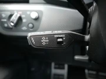 AUDI RS4 Avant 2.9 TFSI quattro B&O MATRIX-LED 360
