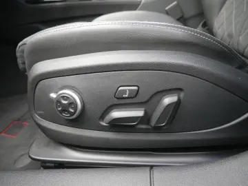 AUDI RS4 Avant 2.9 TFSI quattro B&O MATRIX-LED 360